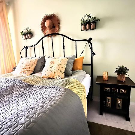 Happy Beachfront Apartment อัลเตอา ภายนอก รูปภาพ