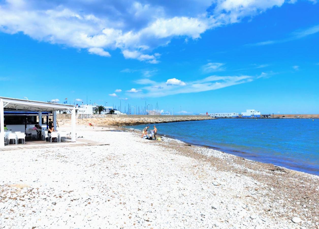 Happy Beachfront Apartment อัลเตอา ภายนอก รูปภาพ