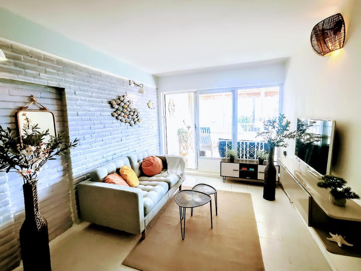 Happy Beachfront Apartment อัลเตอา ภายนอก รูปภาพ